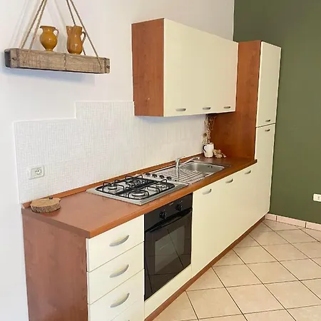 Finestra Sul Borgo Apt. Apartment *