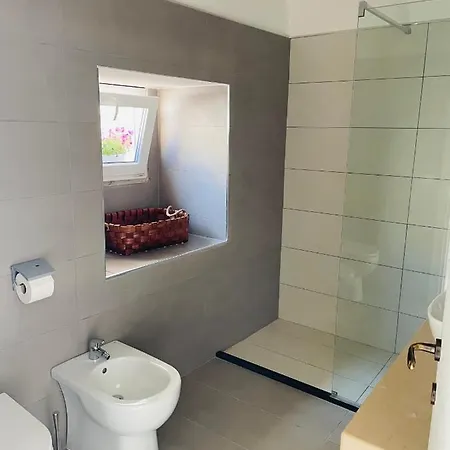 Finestra Sul Borgo Apt. Apartment *